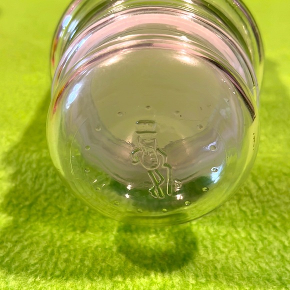 Planters Peanuts 1982 Glass Container EXC - Picture 2 of 3